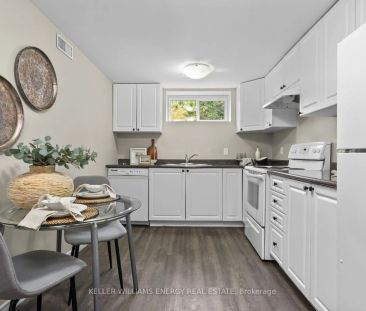 929 Southdown Drive #Lower - Photo 6