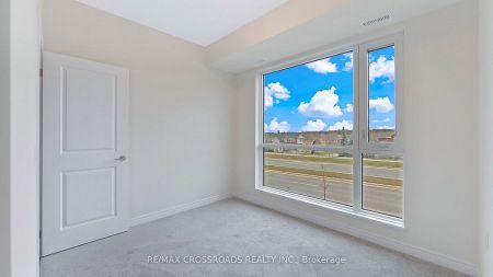 For Lease - 2375 Bronte Road Unit# 203, Oakville, Ontario - Photo 3