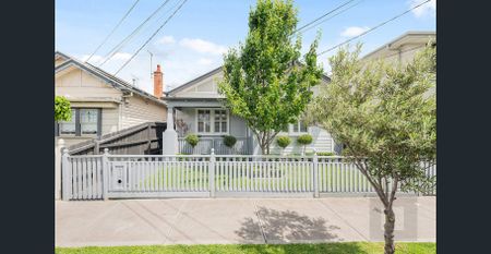 Stunning double fronted gem!! - Photo 2