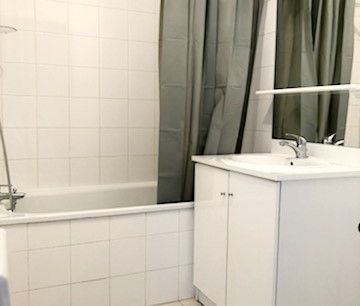 Location Appartement 2 pièces 38m² BAILLEUL 59270 - Photo 3