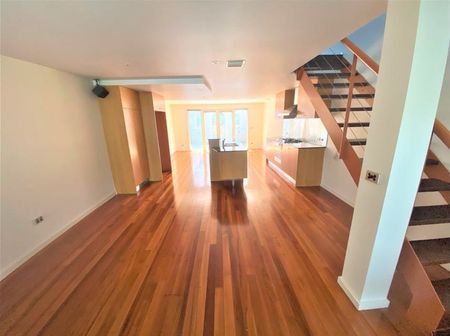 3/80 Keeley Lane, Carlton North VIC 3054 - Photo 5