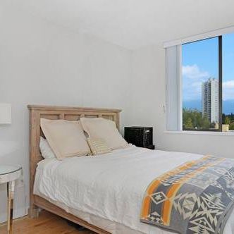 Beautiful bright and cozy 1 bedroom in English Bay - Photo 1