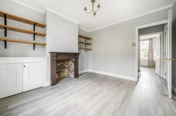 3 bedroom terraced house to rent - Photo 1