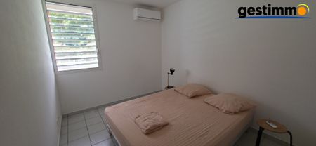Location Appartement 2 pièces 55m² REMIRE MONTJOLY 97354 - Photo 4