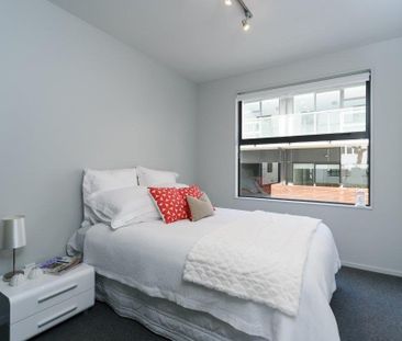 Welcome to apartment 1.13in Detroit Apartments - Photo 4