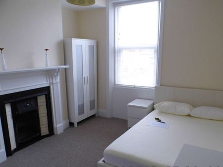 Cardigan Terrace Unit 5 - Photo 3