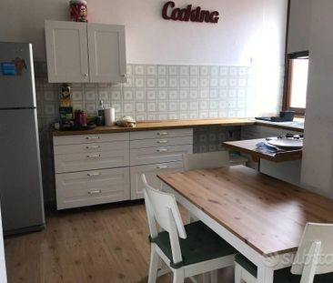 Stanza in appartamento di 60 m² a Milano - Photo 5