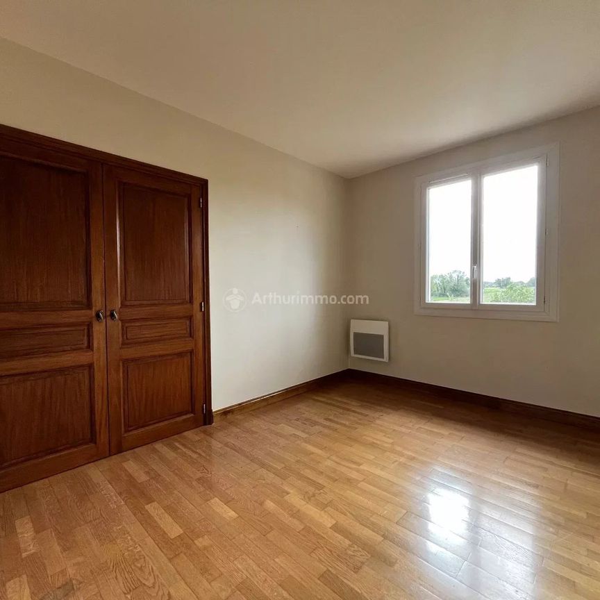 Location Villa 5 pièces 121 m2 à Aussac - Photo 1