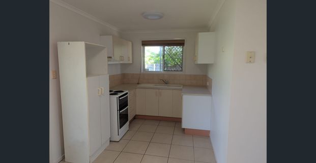 Freshly Refurbished Home in a Peaceful, Family-Friendly Location - Photo 1