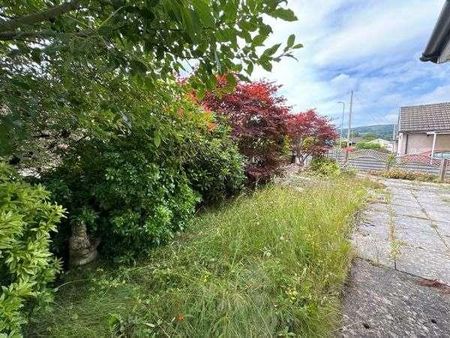 Basildene Close, Gilwern, Abergavenny, NP7 - Photo 2