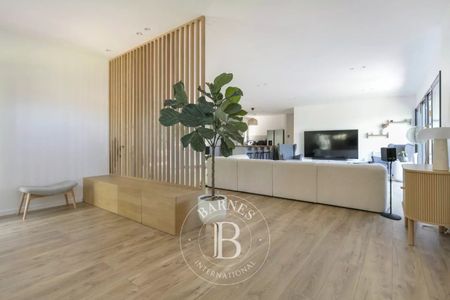 Tout savoir sur cette maison dans le quartier Grandchamp, à Le Pecq - Photo 2