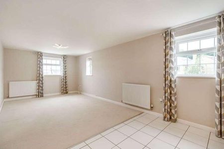 Dearne Court, Woolley Grange, S75 - Photo 2