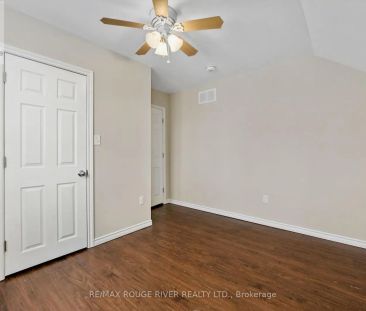 7 UNIVERSITY AVENUE E - Photo 5