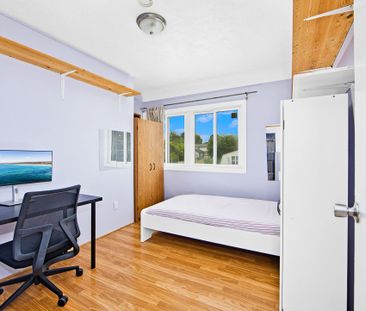 For Lease - 205 Emerson Street, Hamilton, Ontario - Photo 3