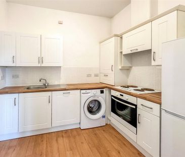 2 bedroom apartment to rent - Photo 4