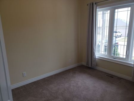 For Lease - 149 Brown Street, Norfolk, Ontario - Photo 3