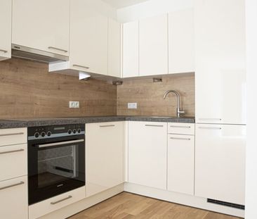 Gekühlter Pärchen-Traum im 3. | Moderne Wohnküche und eigene Terras... - Photo 3