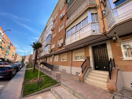 Calle Extremadura, Getafe, Community of Madrid 28903 - Photo 3