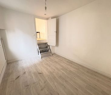 T2 de 71.69 m², rue des Postes réf 1512-001 - Photo 4