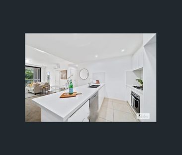 Comfortable 2 Bedroom Apartment - Photo 3