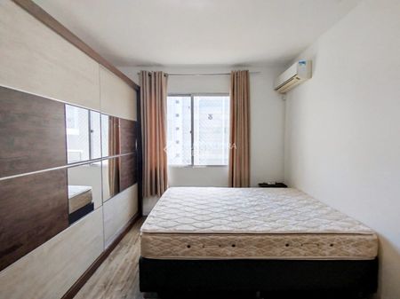 Apartamento com 2 quartos e 63m² para alugar em Centro, Florianópolis. - Foto 5