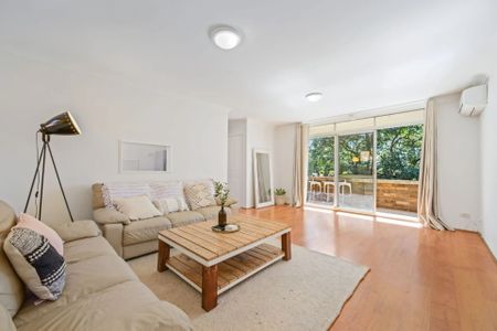 Two Bedroom Unit With Park Views - Photo 4