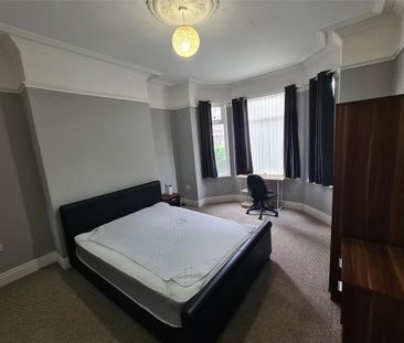 5 bedroom semi-detached house to rent - Photo 3