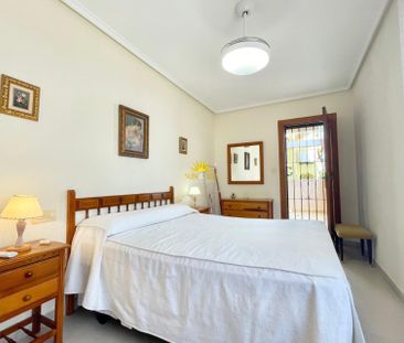 GROUND FLOOR APARTMENT WITH 2 BEDROOMS IN LA MATA, TORREVIEJA - Foto 6