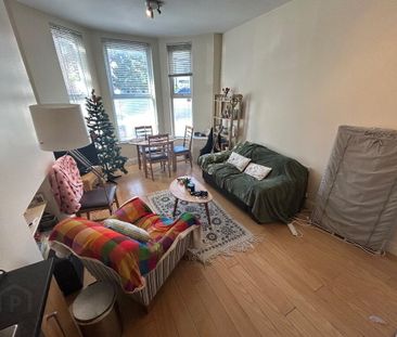 Flat 1, 53 Wellesley Avenue, Belfast, BT9 6DG - Photo 2