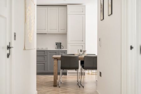 Heritage Walk, Kingston upon Thames, KT1 - Photo 2