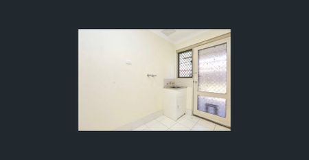 Low Maintenance Villa Living In Riverside Mount Pleasant - Photo 4