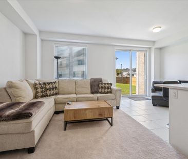 For Lease - 13 EDMINSTON Drive, Centre Wellington, Ontario - Photo 2