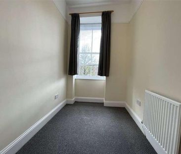 Castle Square, Caernarfon, LL55 - Photo 3