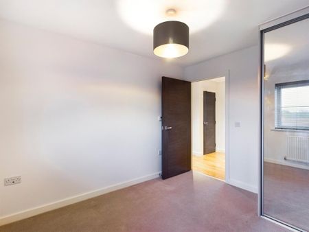 2 bedroom apartment to rent - Photo 2