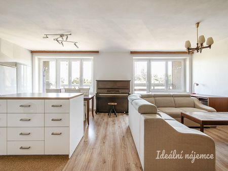 Pronájem bytu 4+kk 84 m² - Photo 2