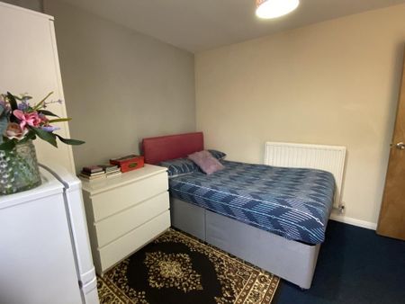 1 bedroom house to rent - Photo 2