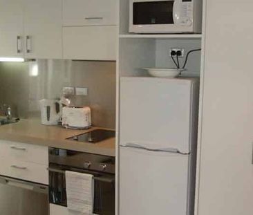 Wellington Central, 1 bedroom furnished - Photo 4
