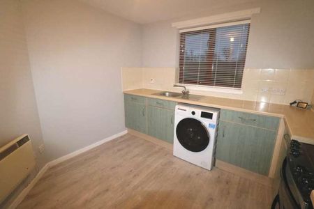 Spoolers Rd, Paisley, PA1 - Photo 2