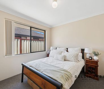 12 Bodallin Crescent, Southern River, WA 6110 - Photo 4