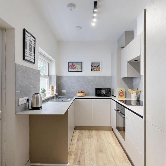 4 bedroom house to rent - Photo 1