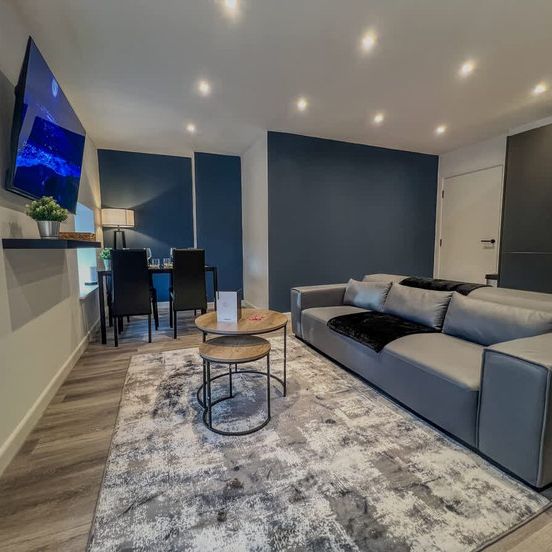 Bold Street - Photo 1