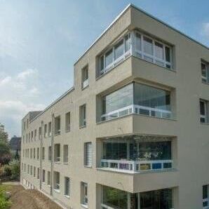 Living at the heart of Biel...1st month FREE! - Foto 1