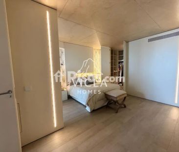 Piso en alquiler en Carrer de Sant Carles - Photo 2