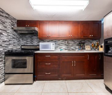 For Lease - 32 Hamills Crescent Unit# BSMT, Richmond Hill, Ontario - Photo 2