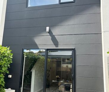 8/277 Armagh Street - Photo 2