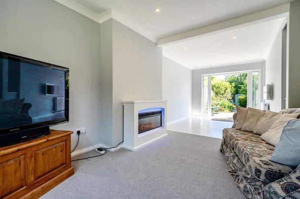 3 bedroom terraced house to rent - Photo 1