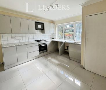 3 bedroom semi-detached to rent Waterworks Drive, Clacton-on-Sea - Photo 3