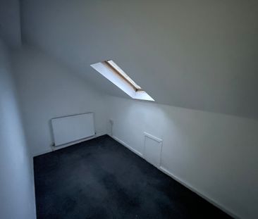 4 Bed Terraced House, Strathmore View, LS9 - Photo 5