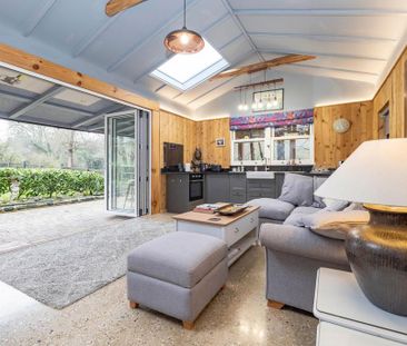 1 bedroom barn conversion to rent - Photo 3
