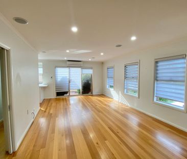 Spacious Townhouse in a Prime Macleod Location - Photo 2